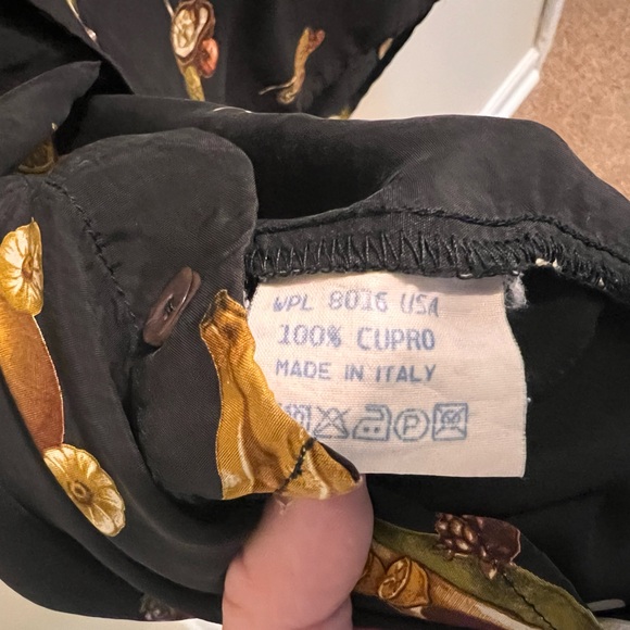 Bullock & Jones Black LARGE Shirt w/Fruits & Drinks Made In Italy 100% Cupro - Picture 5 of 7